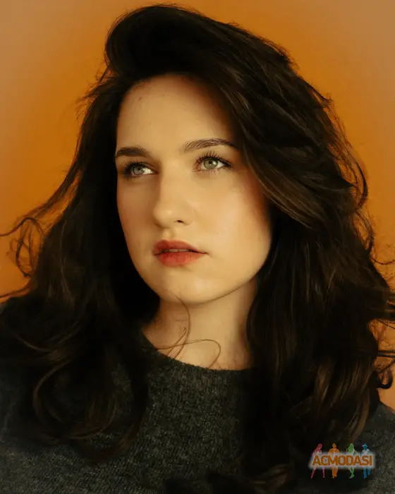 Sonya  Merzluk фото №1748894. Завантажено 23 Жовтня 2025