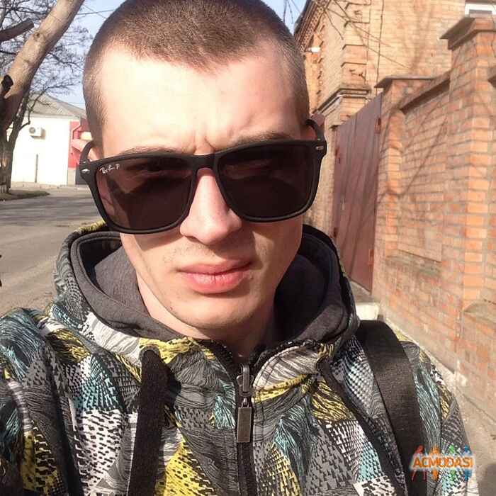 Владимир Владимирович Мамриенко фото №1037382. Завантажено 29 Березня 2017