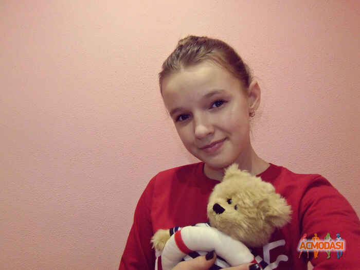 Виктория Виталиевна Чабан фото №1053876. Завантажено 14 Травня 2017